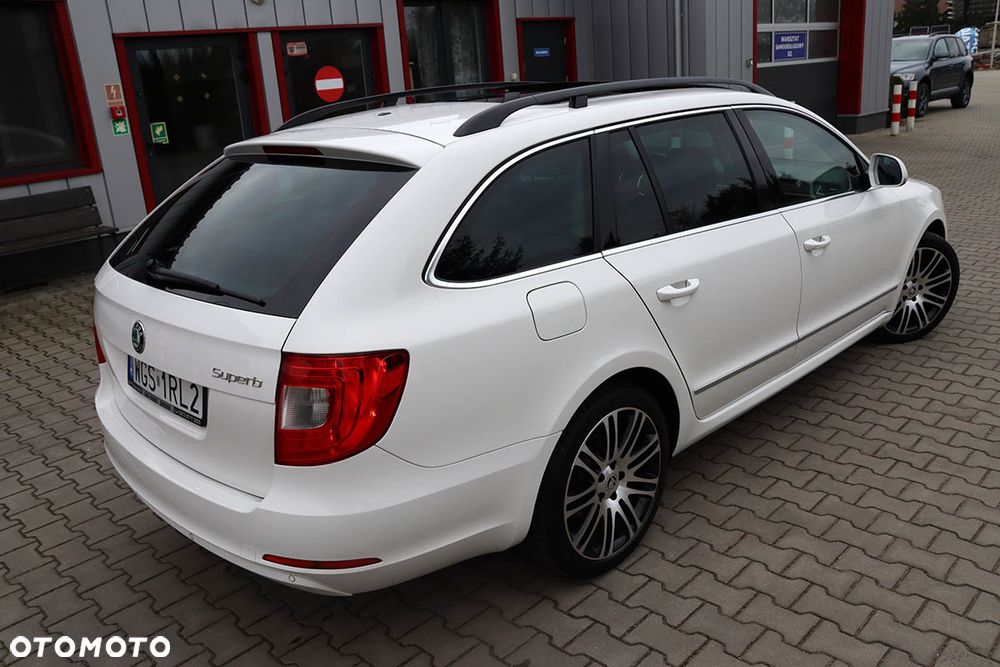 Skoda Superb 1.8 TSI Exclusive - 10