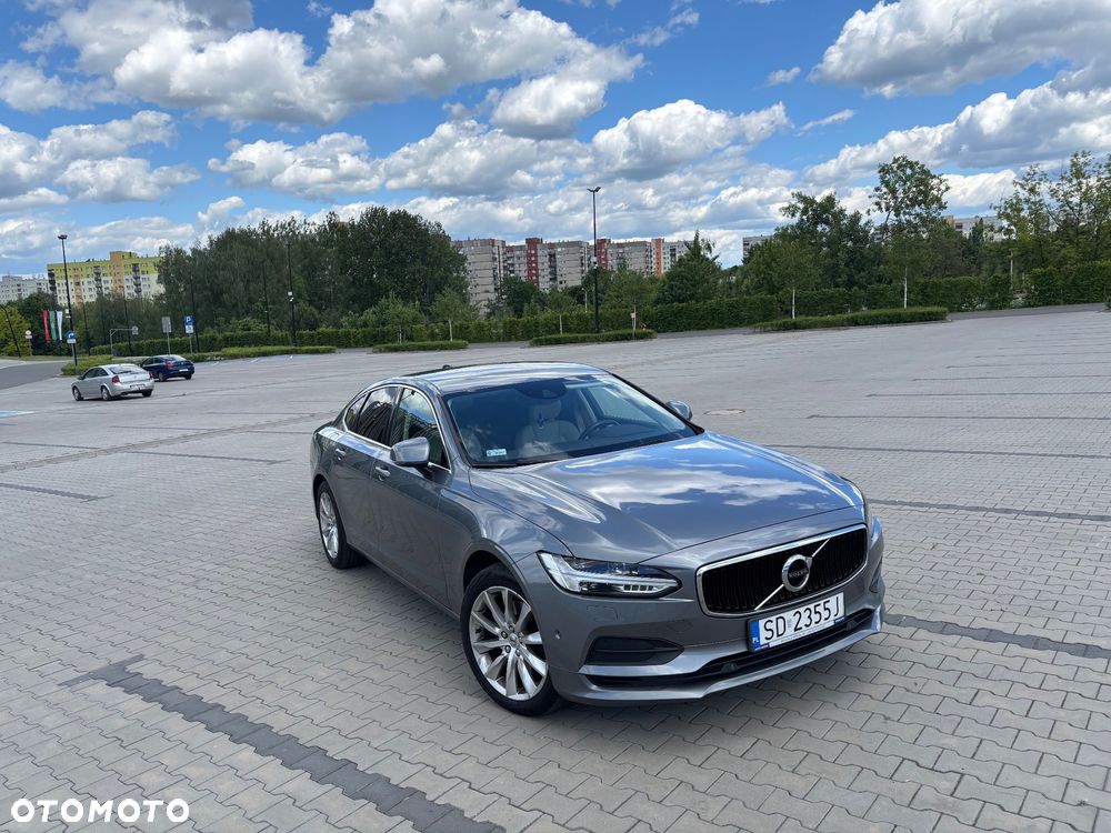 Volvo S90 D4 Momentum - 1