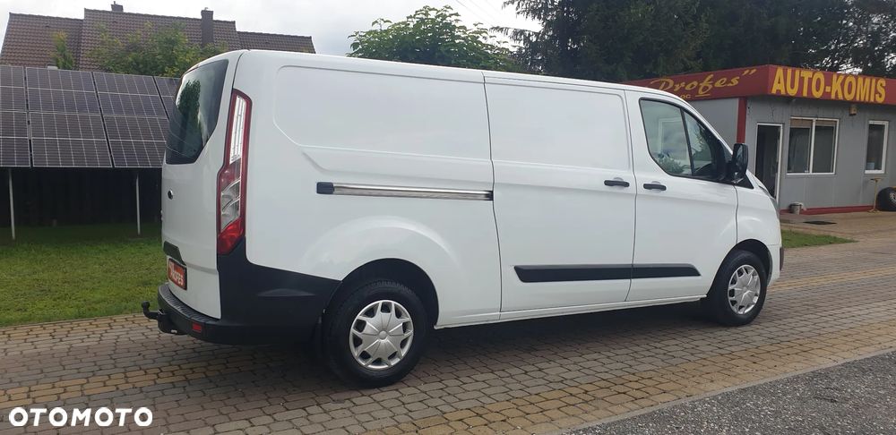 Ford TRANSIT CUSTOM - 3