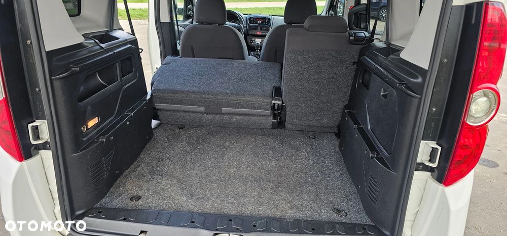 Fiat Doblo - 32