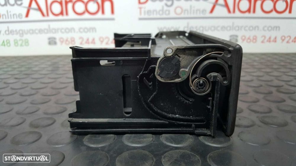 COMPARTIMENTO DE ARMAZENAMENTO MERCEDES CLASE E (W210) BERLINA 240 (210.062) - 7