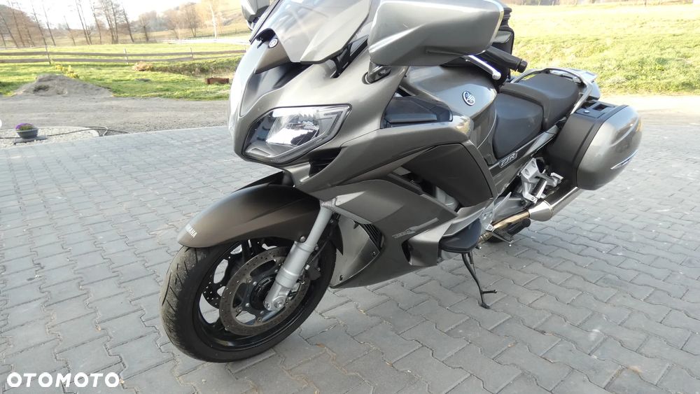 Yamaha FJR - 5