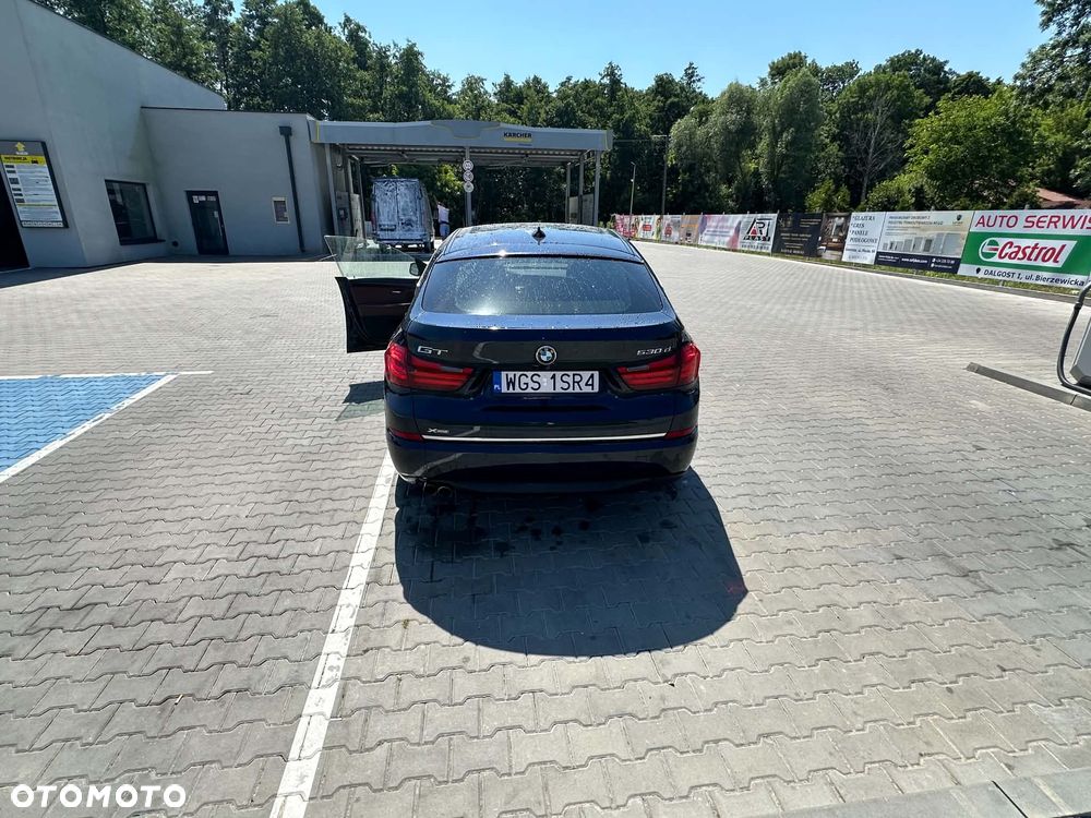 BMW 5GT 530d Blue Performance - 9