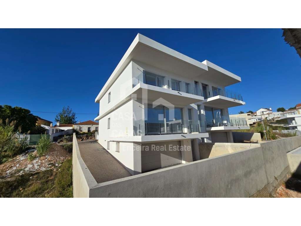 Vende Moradia T3 - Ericeira 1,5 km, A Casa das Casas - Grande imagem: 2/19