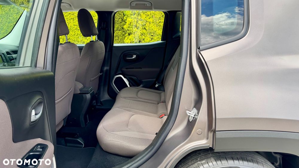 Jeep Renegade 1.4 MultiAir Limited - 28