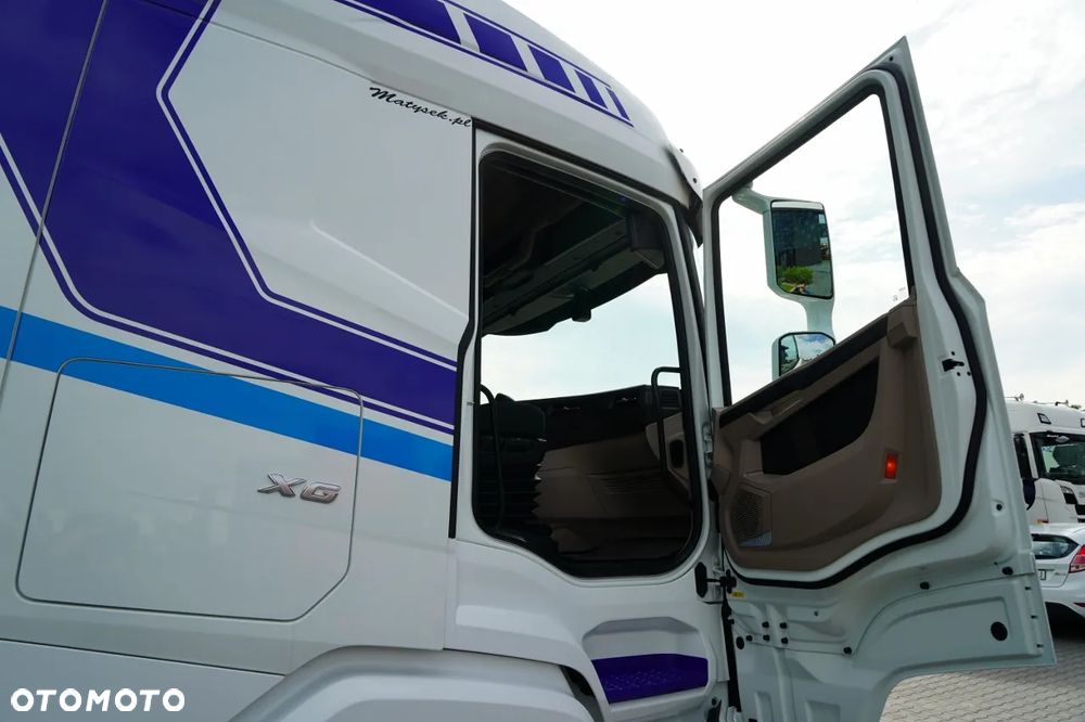 DAF XG 530 / RETARDER / CAŁA NA PODUSZKACH  / KLIMA POSTOJOWA  / PO KONTRAKCIE SERWISOWYM - 36