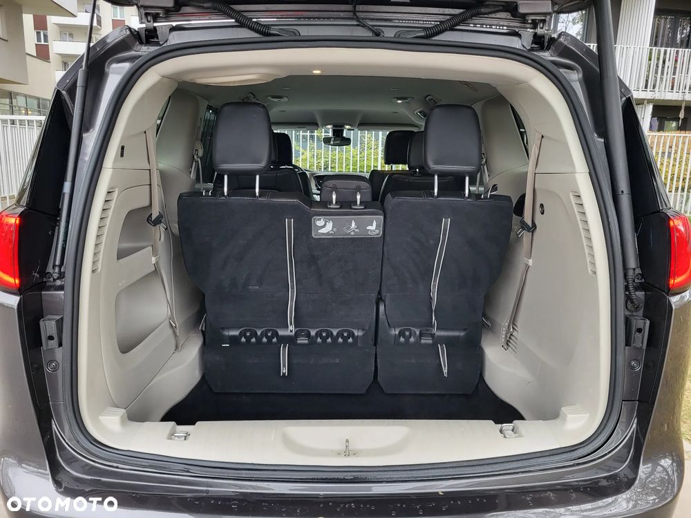 Chrysler Pacifica - 27
