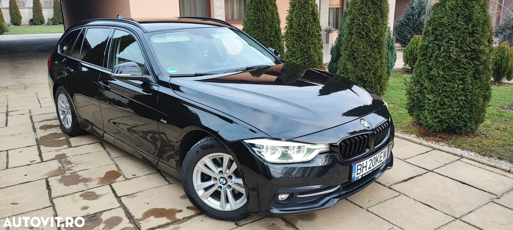 BMW Seria 3 320d Touring Aut. Sport Line - 2