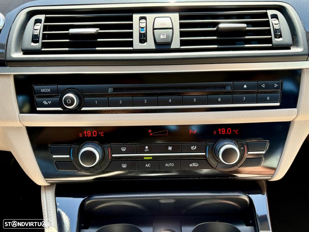 BMW 520 d Auto - 15
