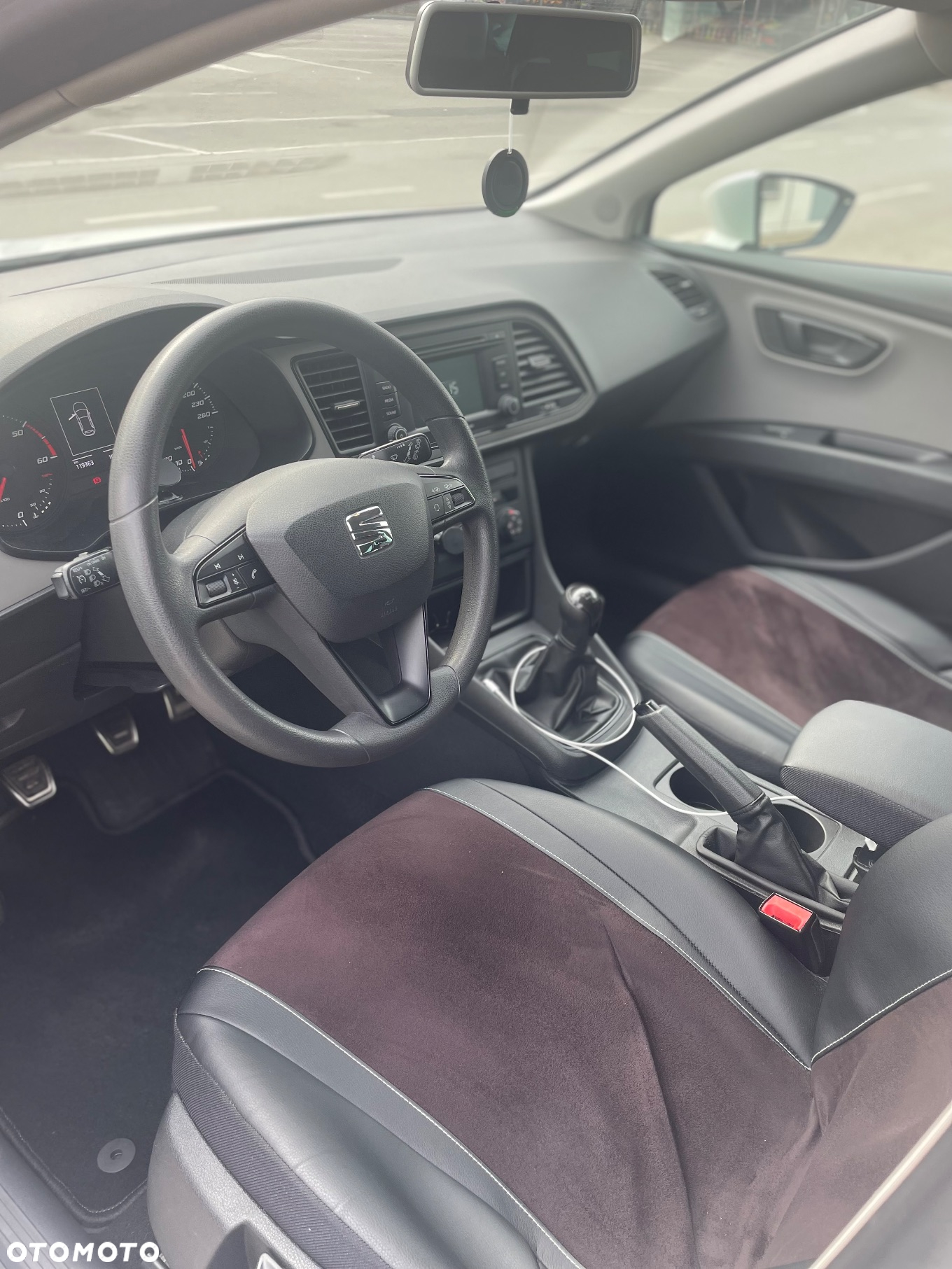 Seat Leon 1.6 TDI ECOMOTIVE Style - 11
