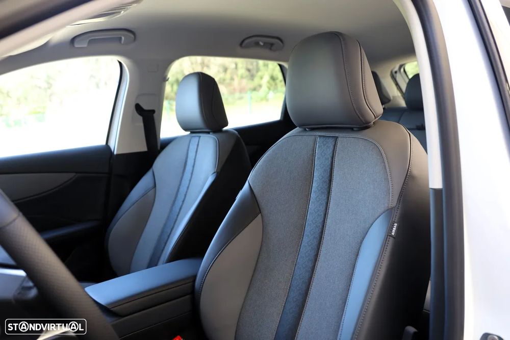 MG MGS5 EV 64 kWh Luxury - 8