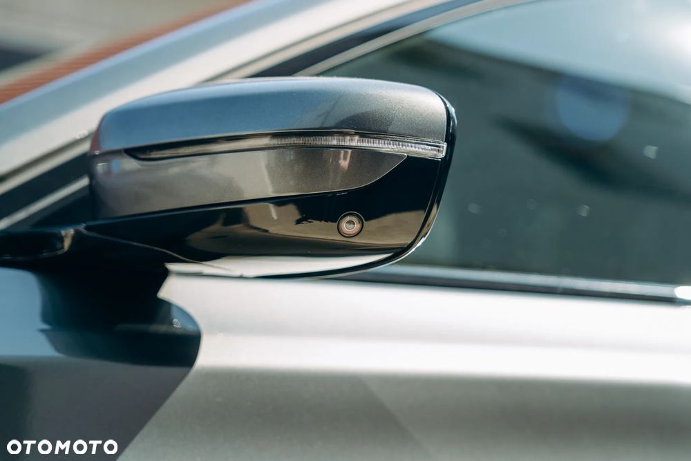 BMW Seria 7 740Ld xDrive - 26