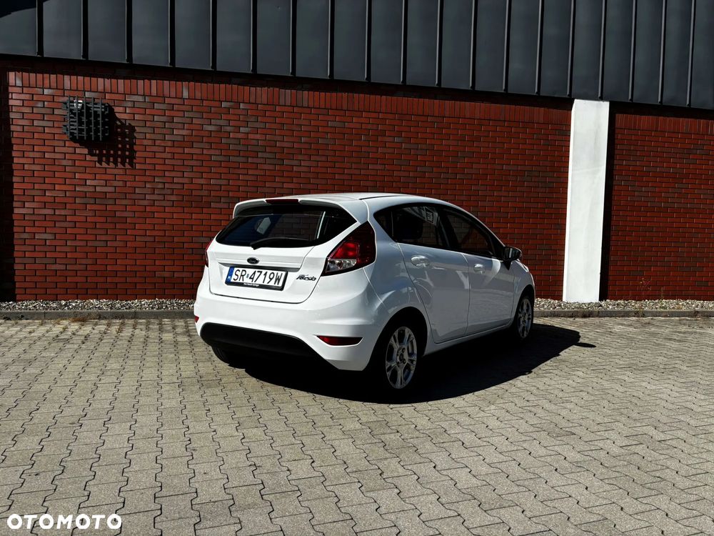 Ford Fiesta 1.25 Trend EU5 - 4