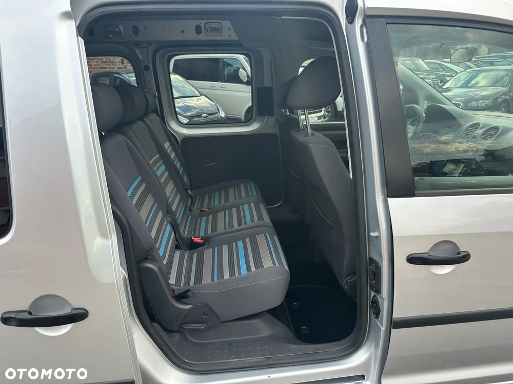 Volkswagen Caddy - 11
