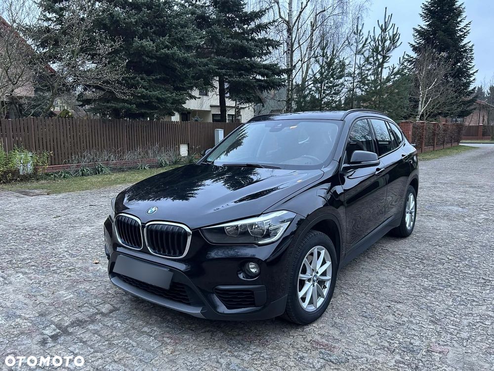 BMW X1 sDrive18i - 1
