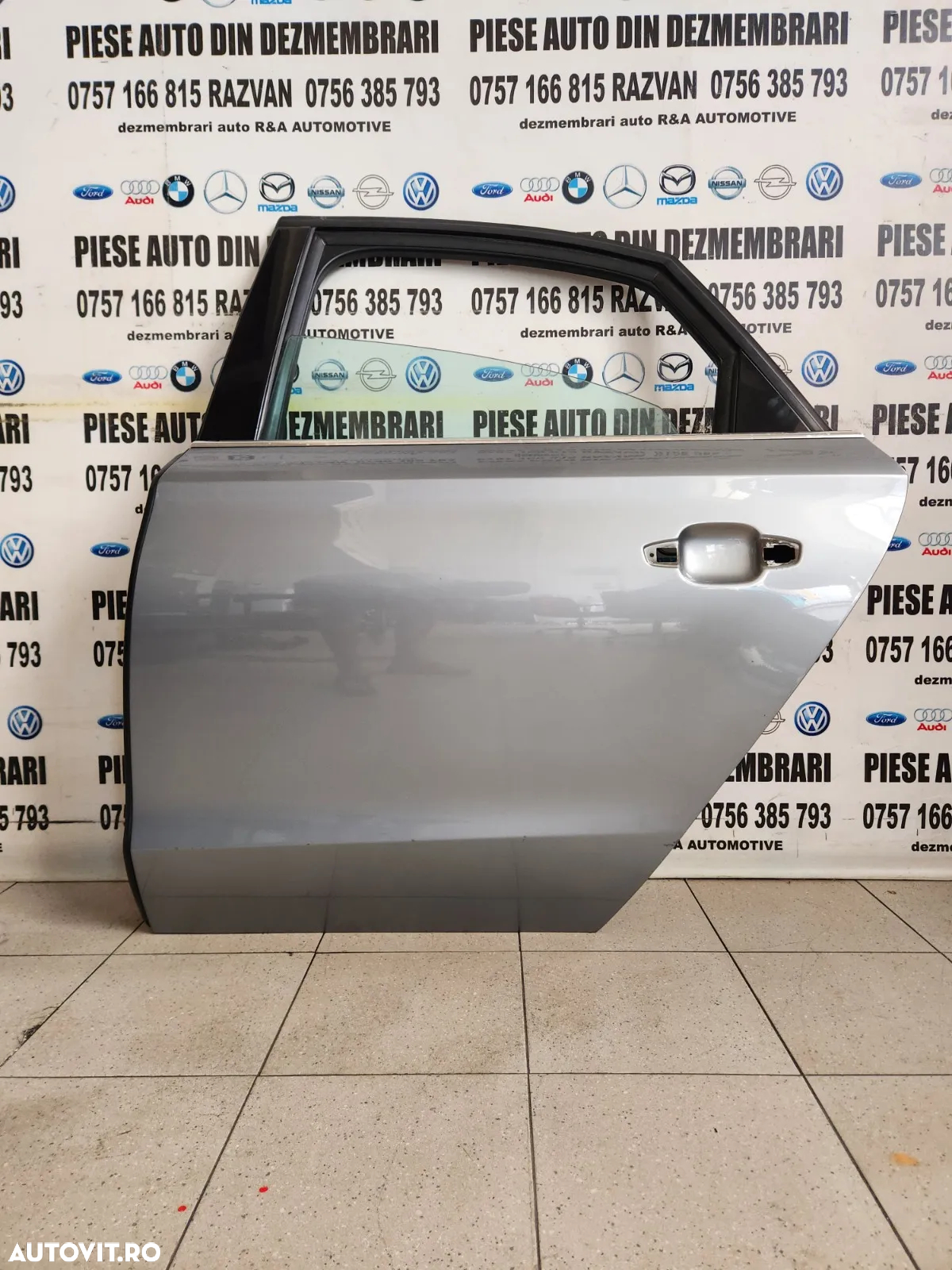 Usa Portiera Stanga Spate Audi A8 4H D4 An 2010-2011-2012-2013-2014-2015-2016-2017 Originala Impeca - 3