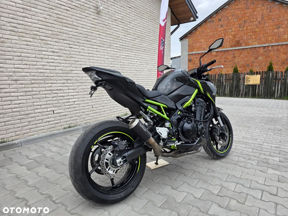 Kawasaki Z 900 - 11