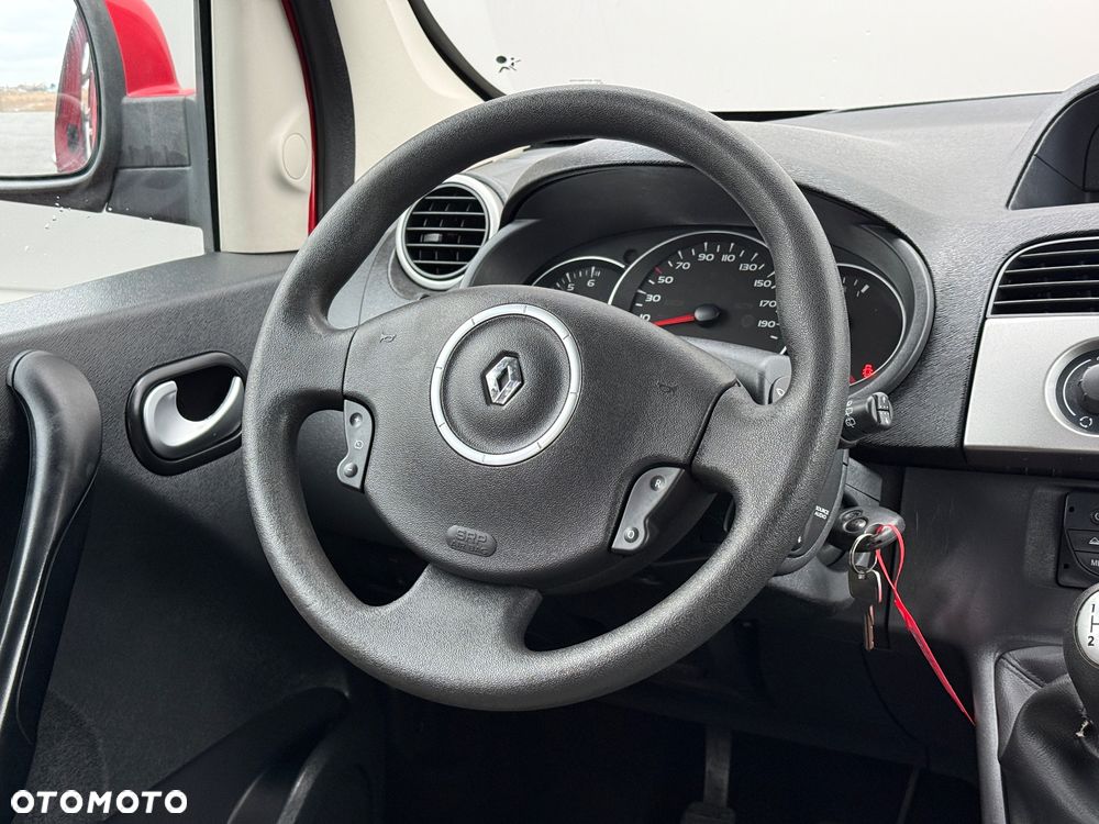 Renault Kangoo 1.6 16V 105 Happy Family - 13