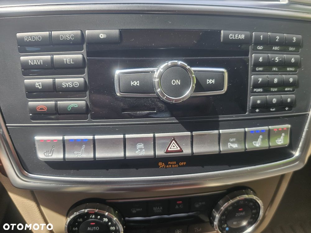 Mercedes-Benz GL 500 4-Matic - 23