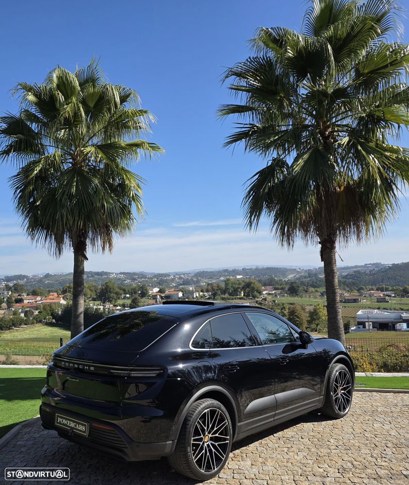 Porsche Macan Electric 4 - 9