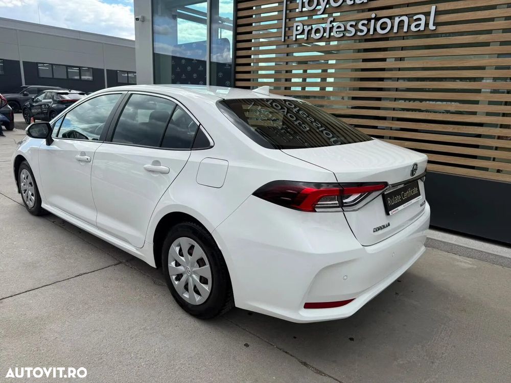 TOYOTA Corolla 2022 — imagine 8