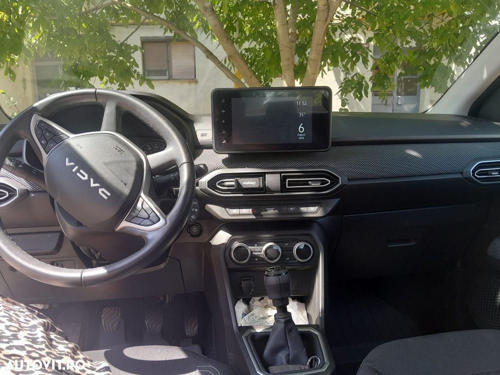 Dacia Logan TCe 90 MT6 Prestige - 10