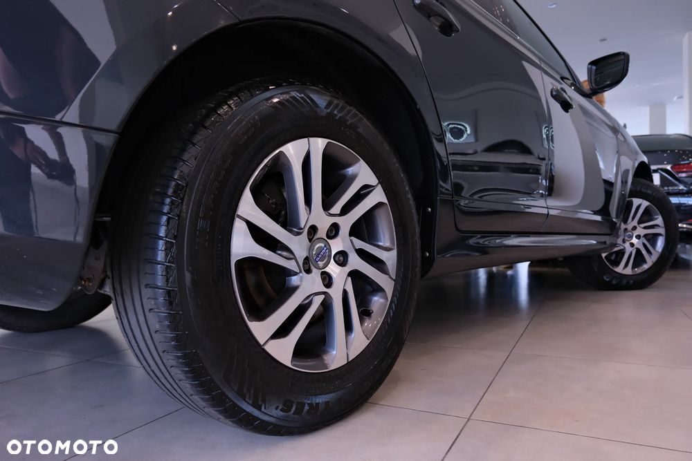 Volvo XC 60 D4 Drive-E Base - 16