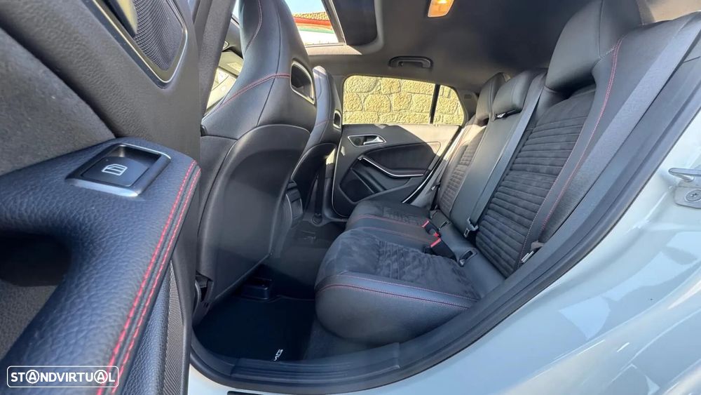 Mercedes-Benz CLA 220 (CDI) d 7G-DCT AMG Line - 30