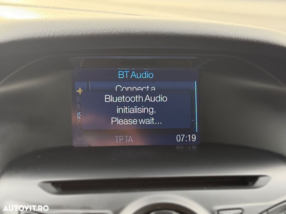 Ford Focus Turnier 1.6 TDCi ECOnetic 88g Start-Stopp-Sy Titanium - 14