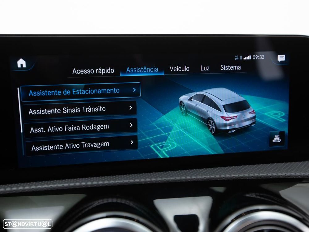 Mercedes-Benz CLA 250 e 8G-DCT AMG Line - 32