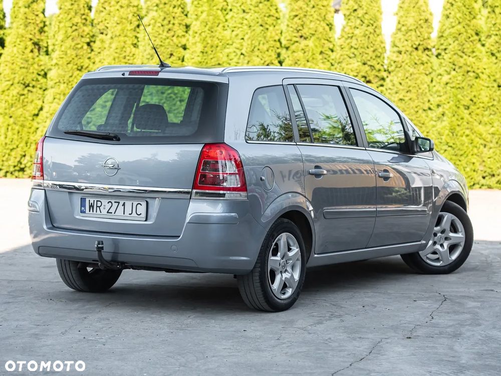 Opel Zafira 1.8 Edition 111 Jahre - 13