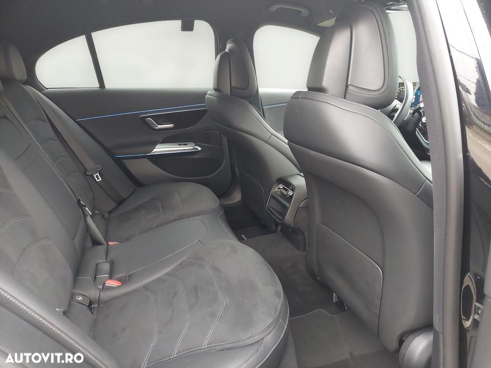 Mercedes-Benz E 200 4Matic 9G-TRONIC AMG Line - 14