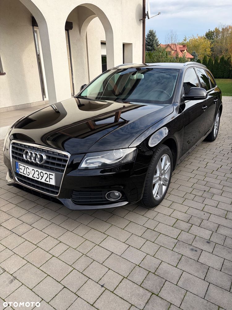 Audi A4 Avant 2009 photo 2