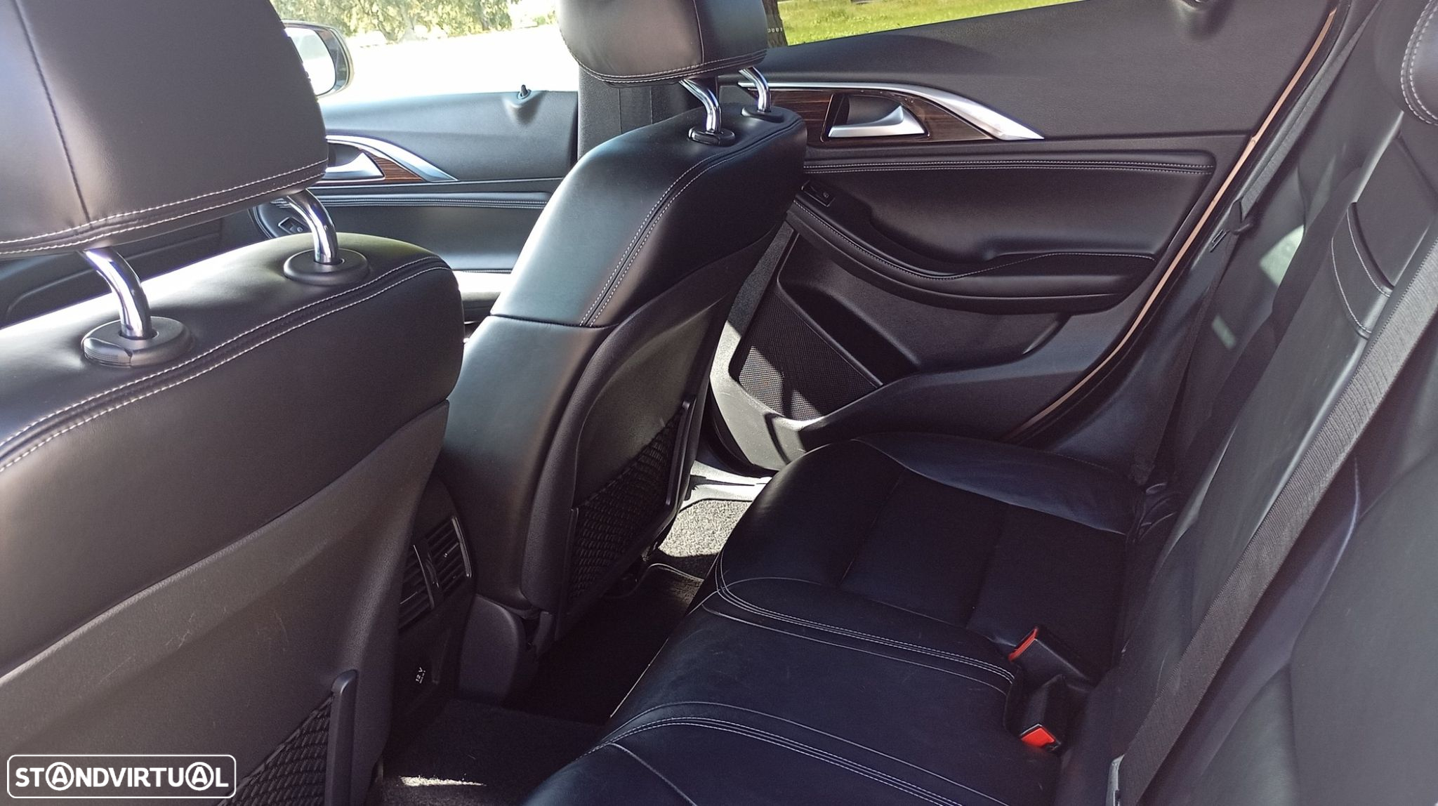 Infiniti Q30 2.2d DCT AWD Luxe Tech - 20