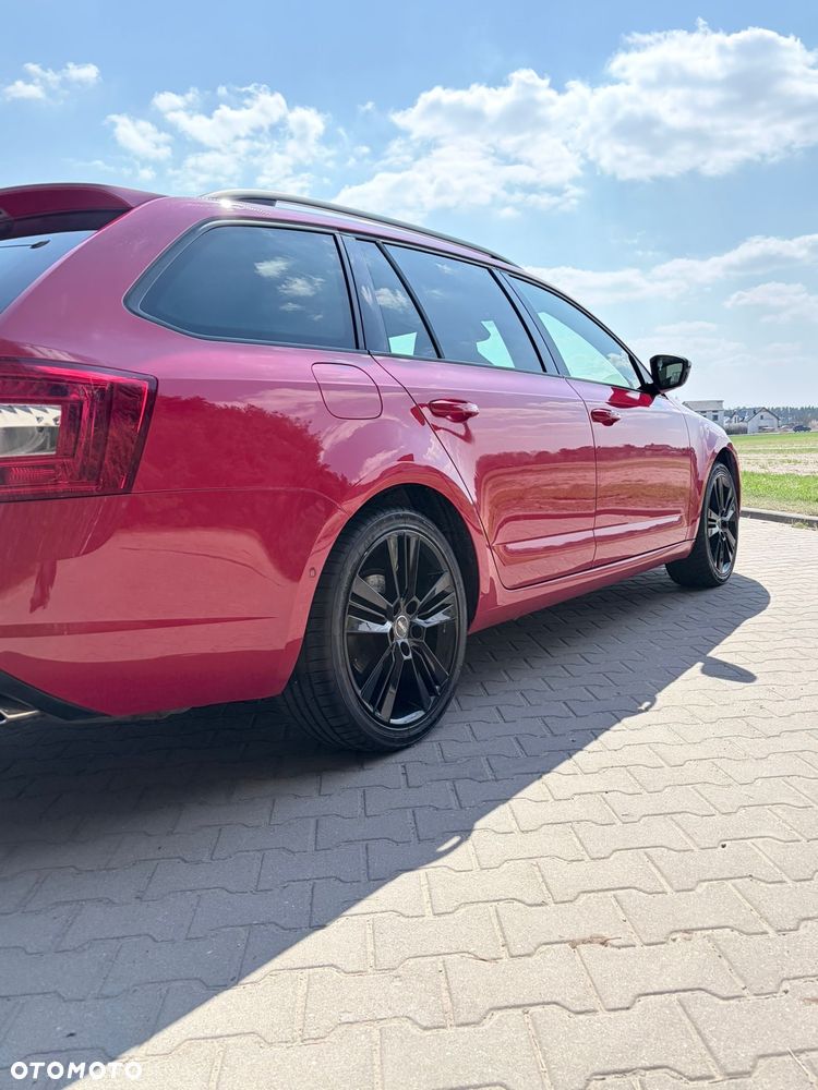 Skoda Octavia 2.0 TSI (Green tec) DSG RS - 3