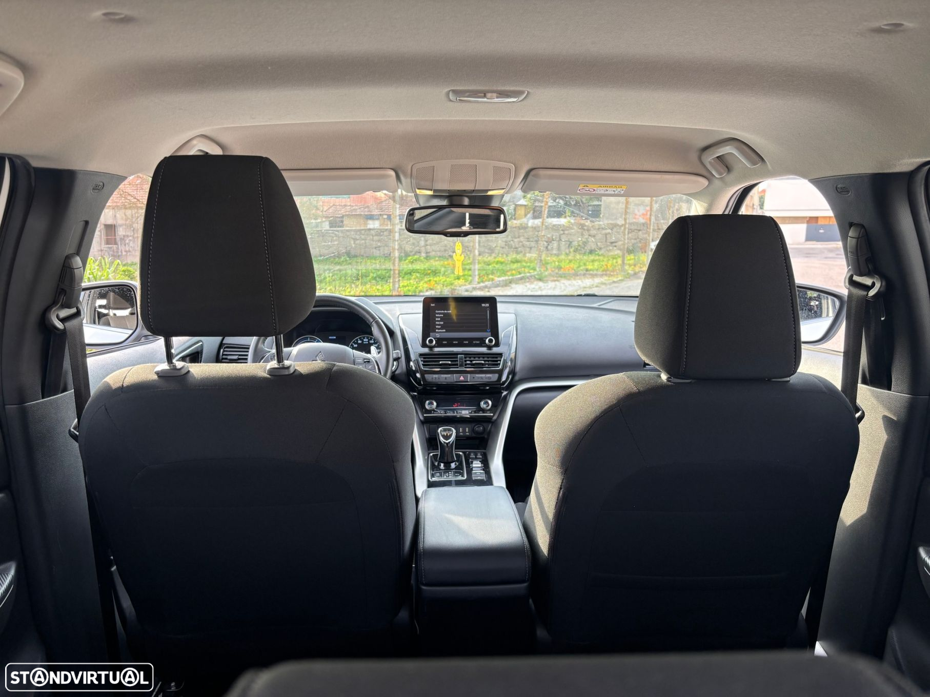 Mitsubishi Eclipse Cross - 9