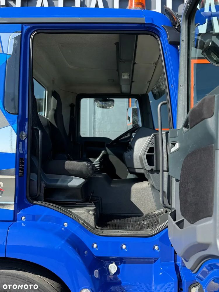 MAN TGM TGL TGS 18.250 // Klimatyzacja /  wywrotka // skrzynia // HDS HMF z pilotem // 4x2 // budowlanka // kiper wywrot żuraw dzwig kran crane - 33