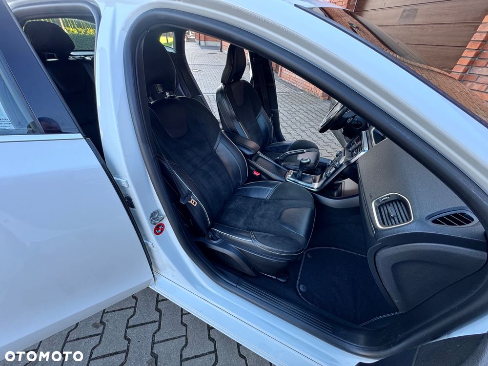 Volvo V40 D2 RDesign - 21