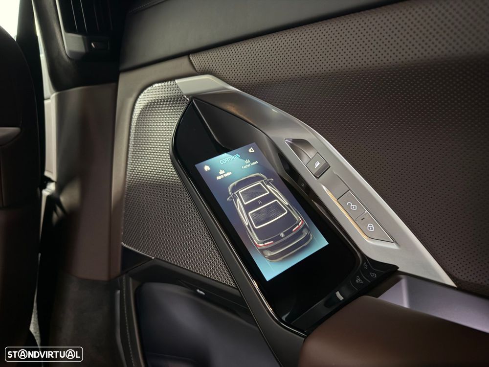 BMW 760 M760e xDrive - 33