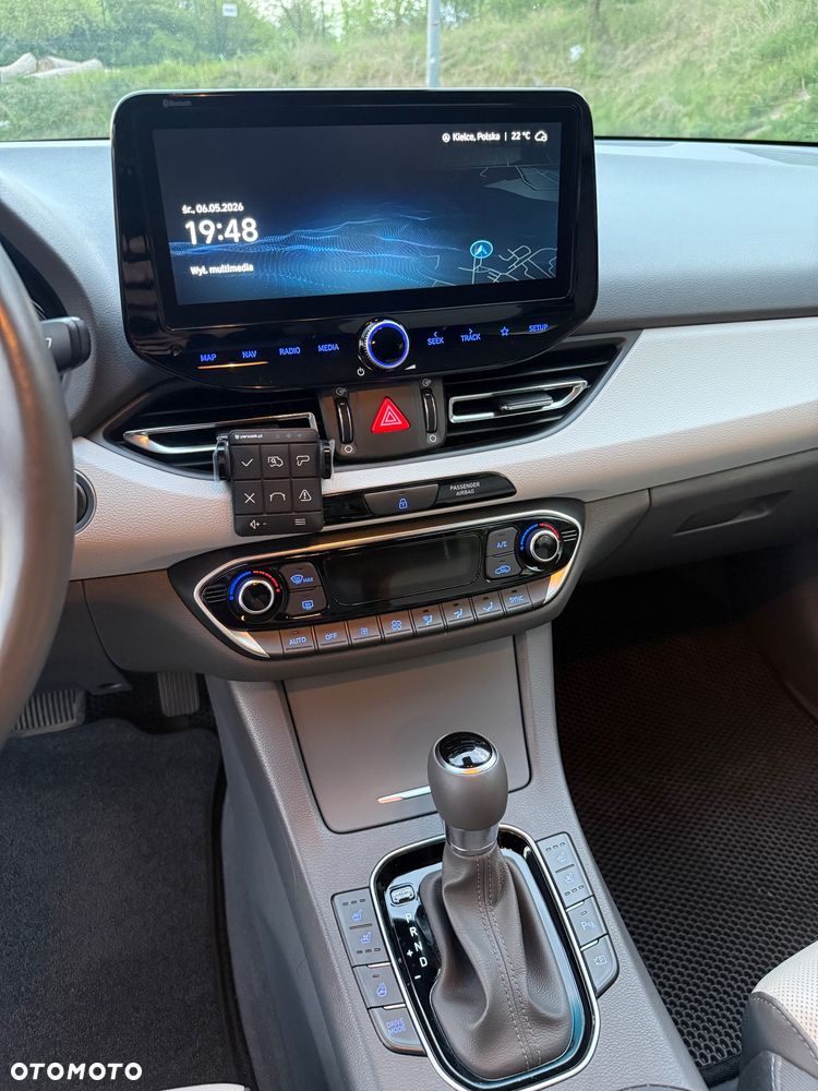 Hyundai i30 1.5 T-GDI 48V Executive DCT - 24