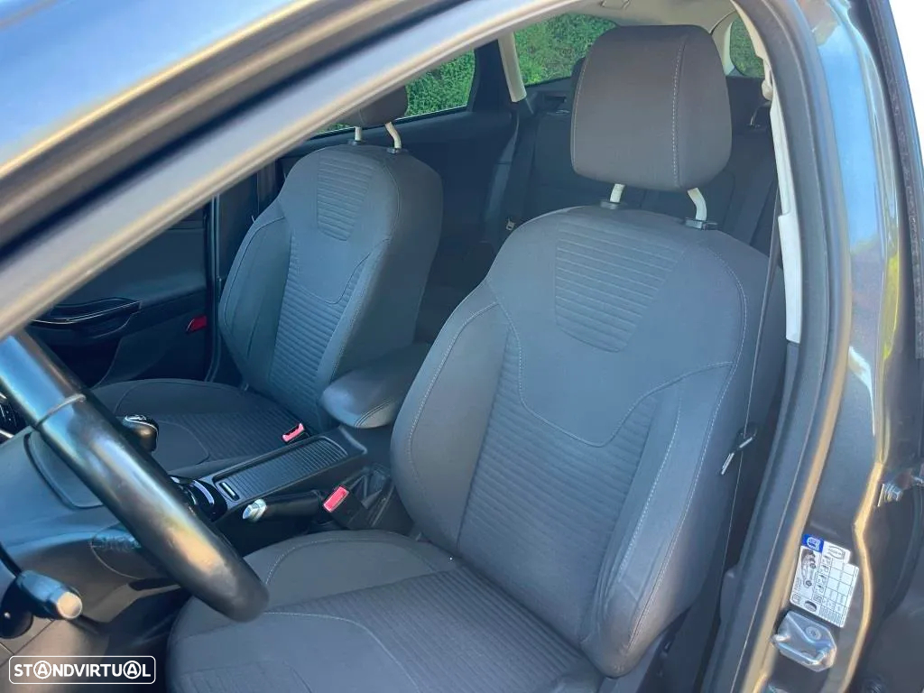 Ford Focus SW 1.5 TDCi Titanium - 25