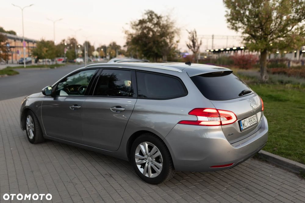 Peugeot 308 1.6 BlueHDi Active S&S - 11
