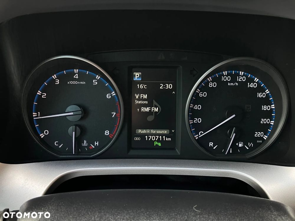 Toyota RAV4 2.0 Premium 4x4 MS - 27