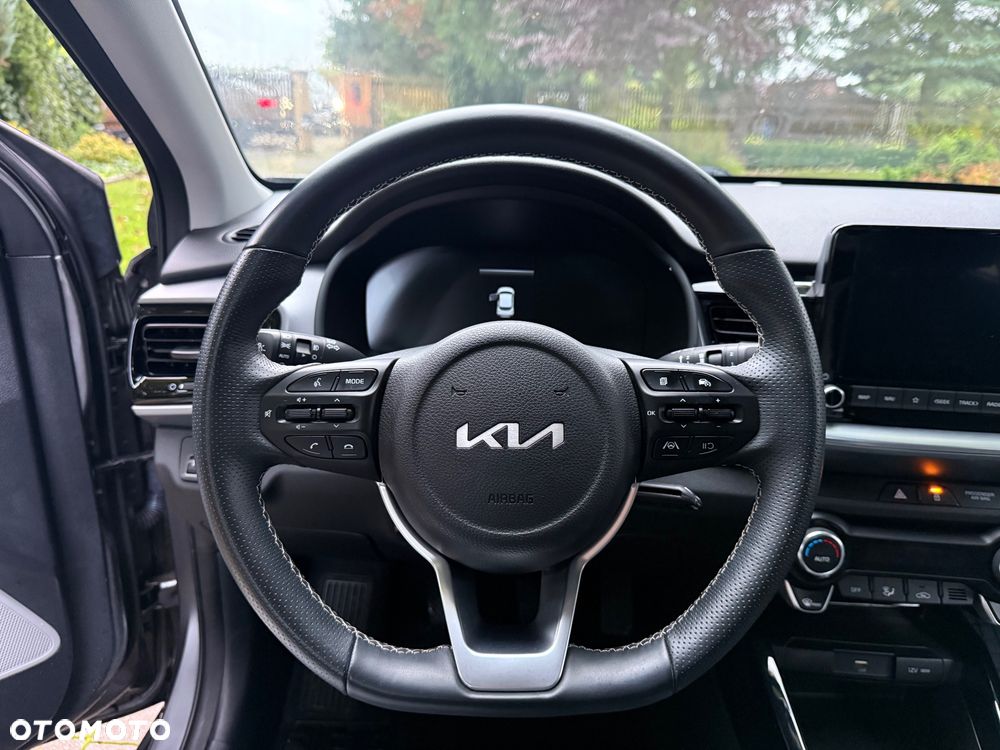 Kia Stonic 1.2 L - 17