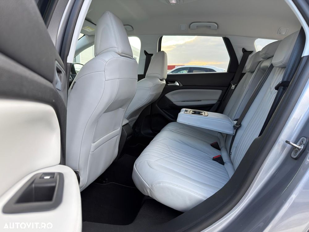 Peugeot 308 PureTech 130 GPF EAT8 Stop & Start Allure - 11