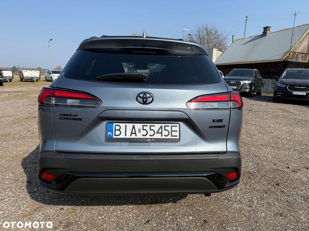 Toyota Corolla Cross - 9