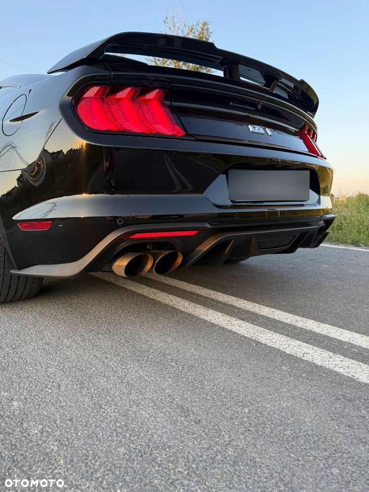 Ford Mustang - 5