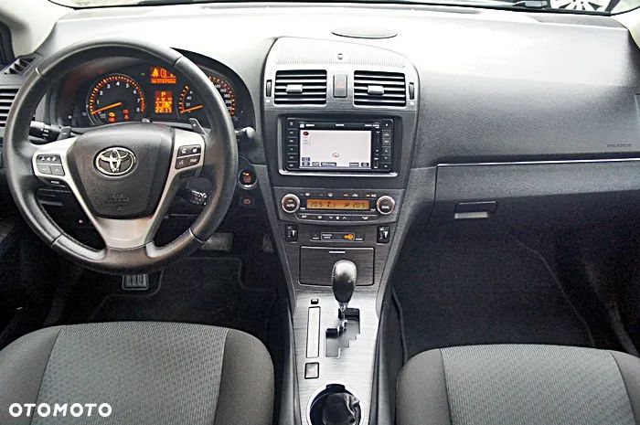 Toyota Avensis 2.0 Premium MS - 5