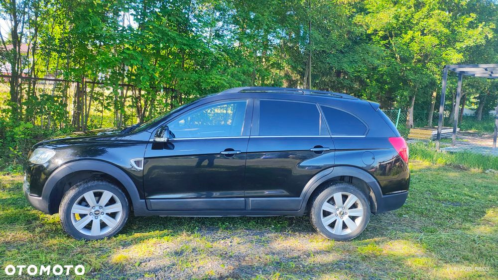 Chevrolet Captiva 2.0 d LT medium - 7