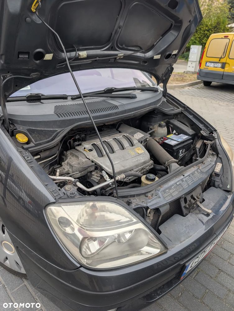 Renault Scenic Megane 1.6 RT 16V - 5